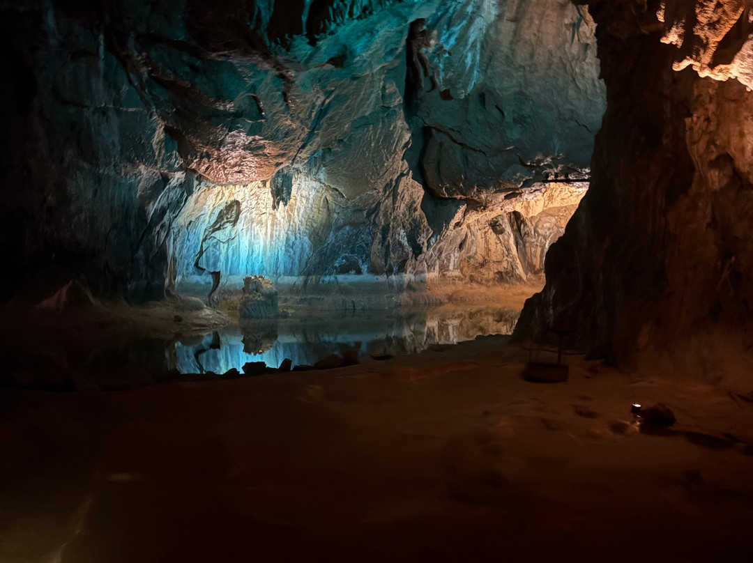 Grotte de Lombrives-Ussat必去景点