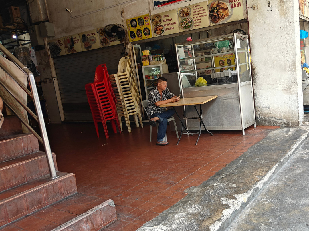 Penuin Market