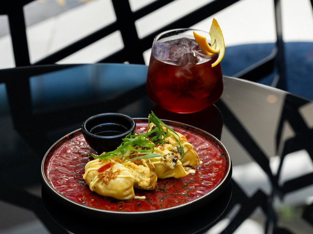 斯希普霍尔餐馆和美食-Axis Lobby & Cocktail Bar