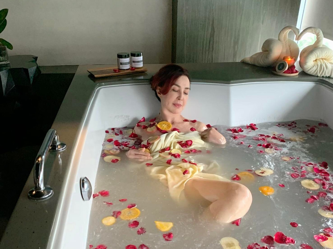 Apricus Wellness Hilton Clark Sun Valley Resort