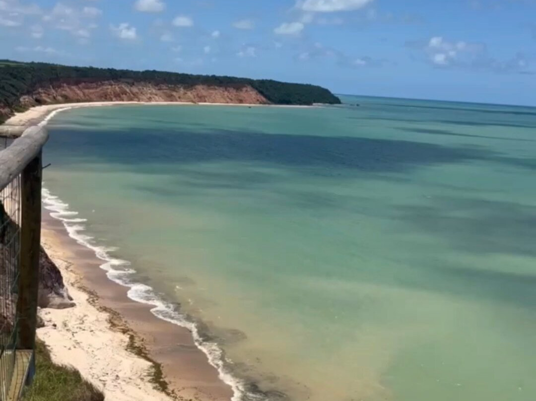 Praia do Carro Quebrado-Barra de Santo Antonio必去景点