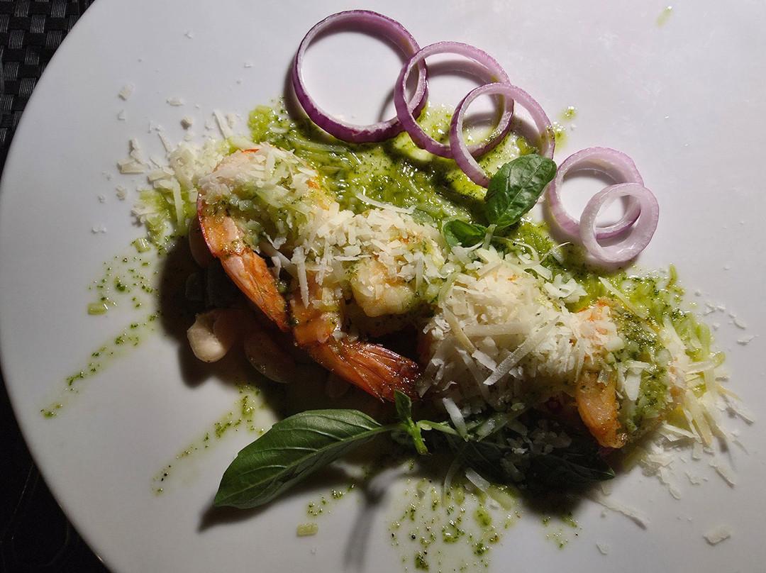 La Maison - Mediterranean Restaurant