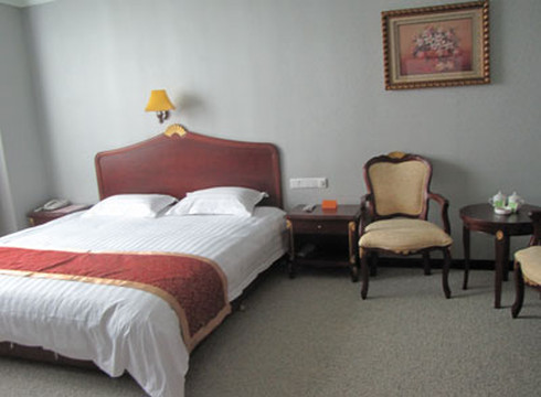 宏泰大酒店主图