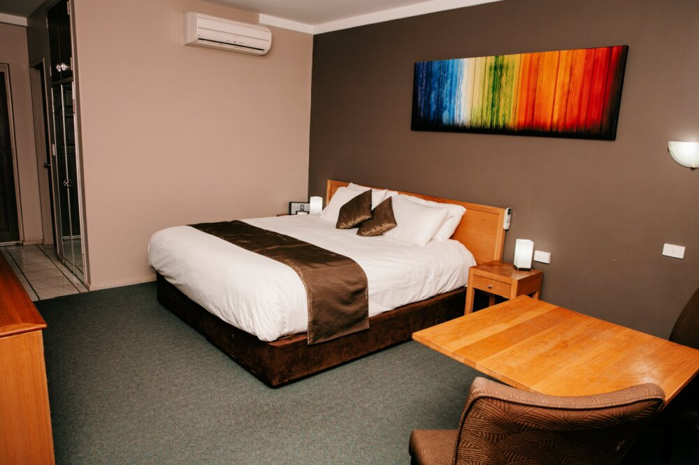 最佳西方待客酒店主图