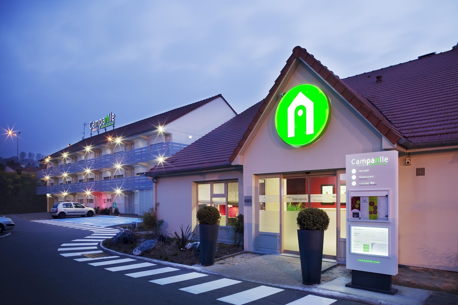 伊彭钟楼酒店-官方
