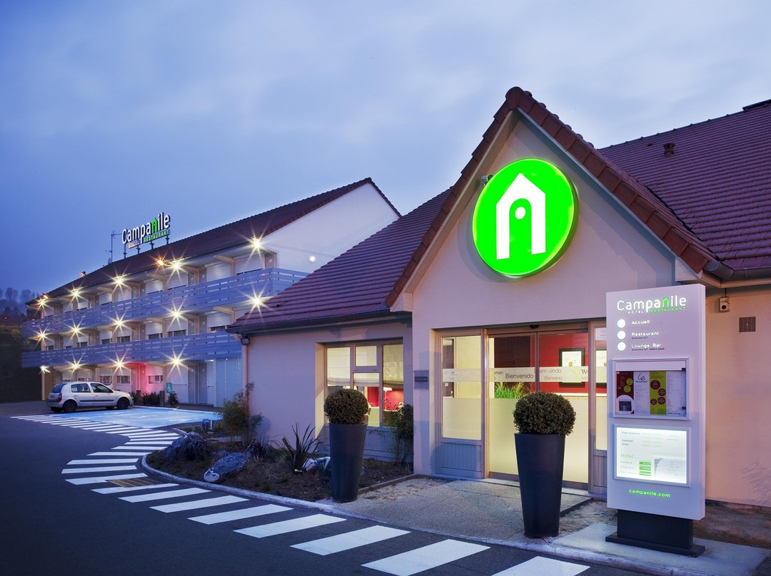 伊彭钟楼酒店主图