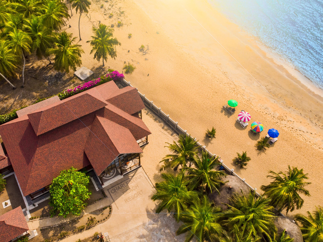 Elmina酒店住宿-Charlestina Beach Resort