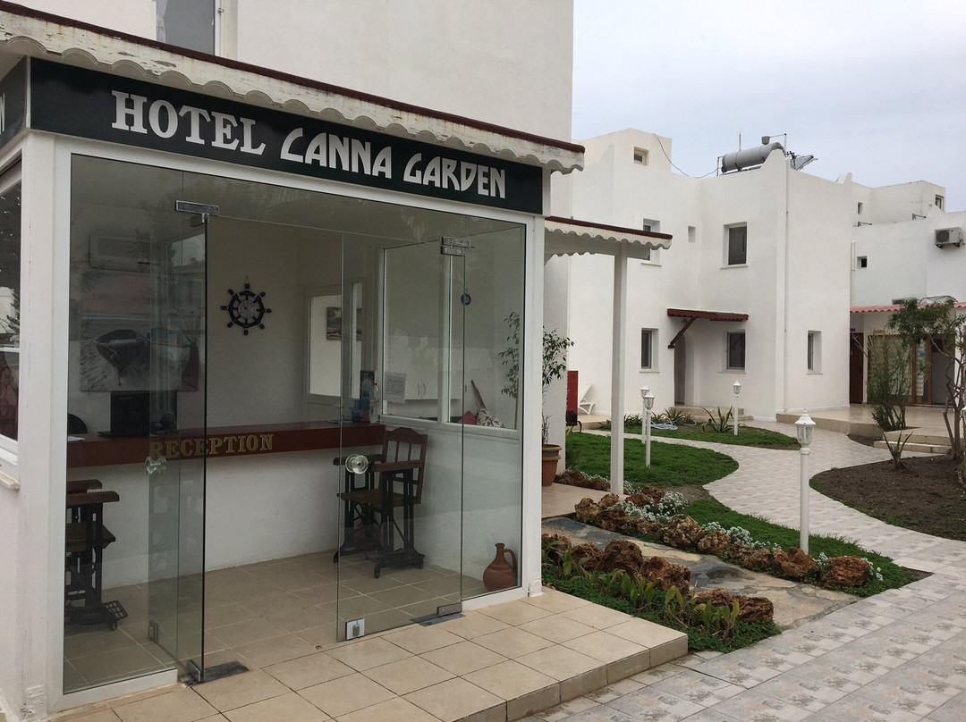 Canna Garden Hotel