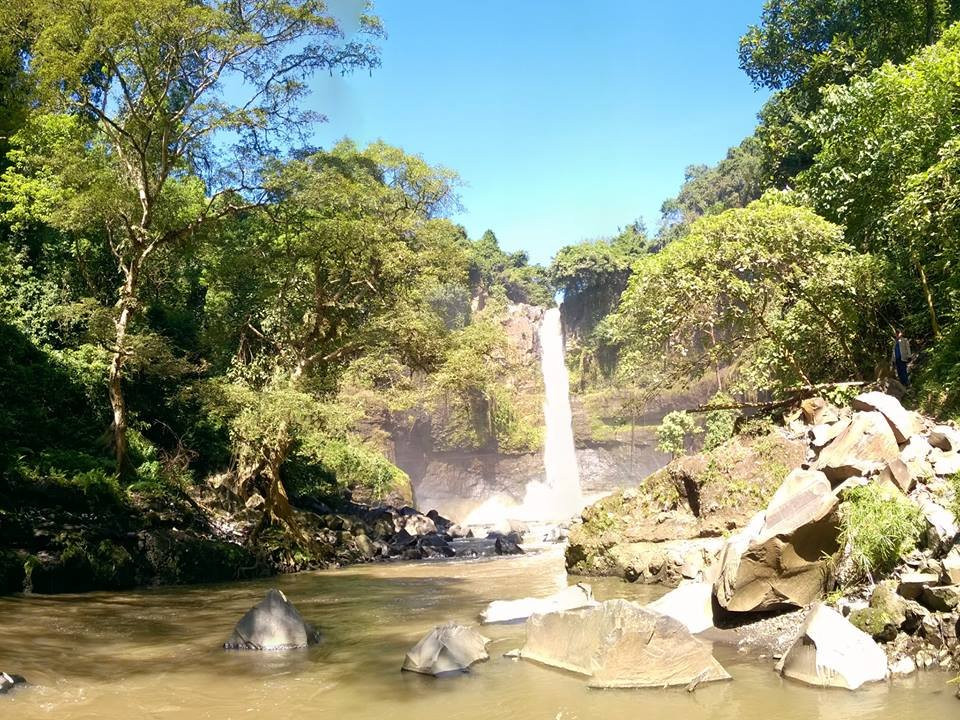 Baung Waterfall景点图片