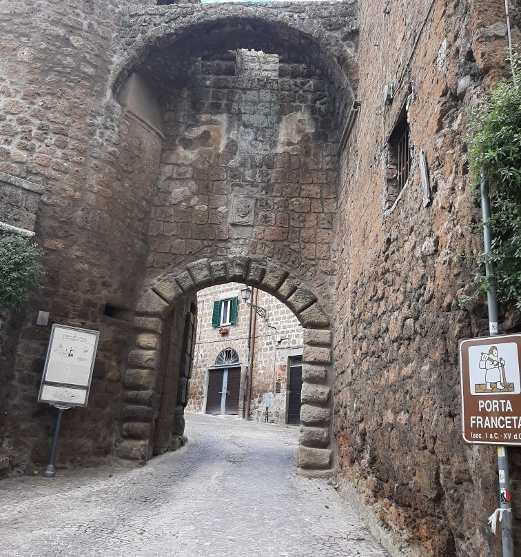 Porta Franceta-Sutri必去景点