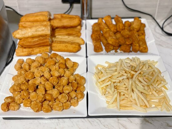 亚朵酒店 (吐鲁番文化西路店)主图