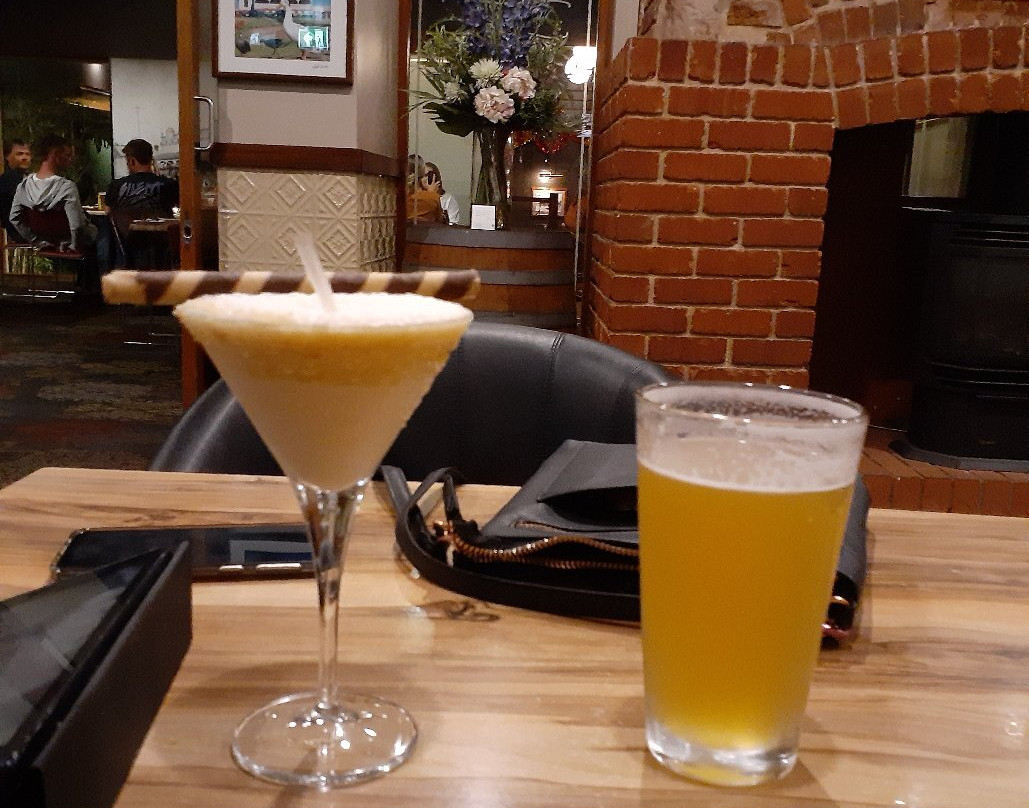 Victoria Hotel Strathalbyn主图