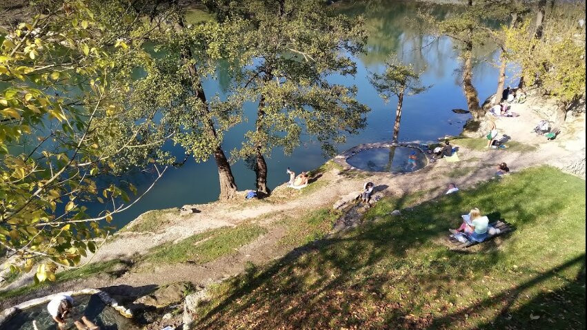 Izvori Sa Toplom Vodom