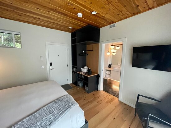 Duffin Cove Oceanfront Lodging主图
