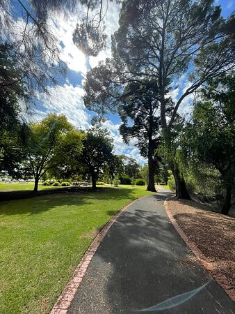 Bendigo Botanic Gardens景点图片