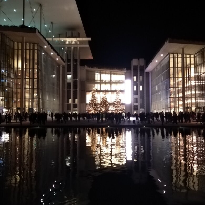 Stavros Niarchos Foundation Cultural Centre-卡利地亚必去景点