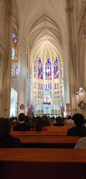 Templo Expiatorio del Sagrado Corazón de Jesús-利昂必去景点