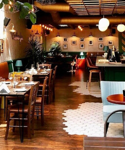 Berlin Restaurant by Kosherja餐厅图片
