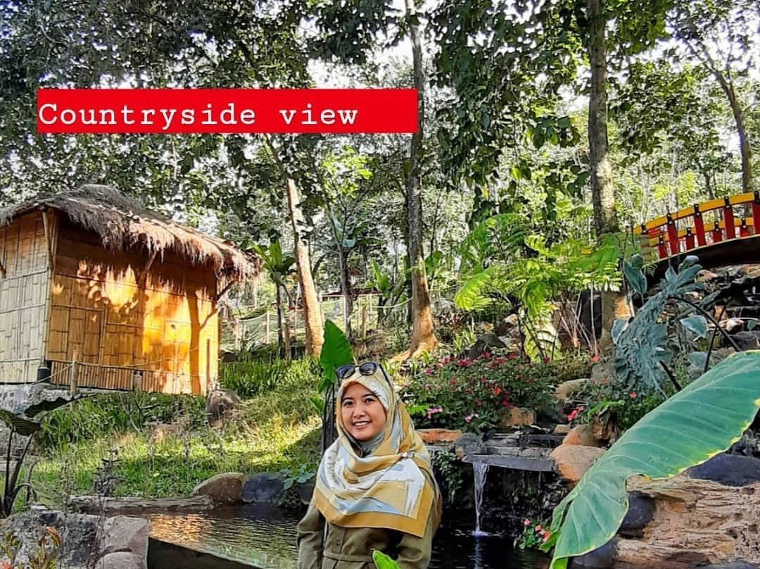 Wana Wisata Negeri Bambu