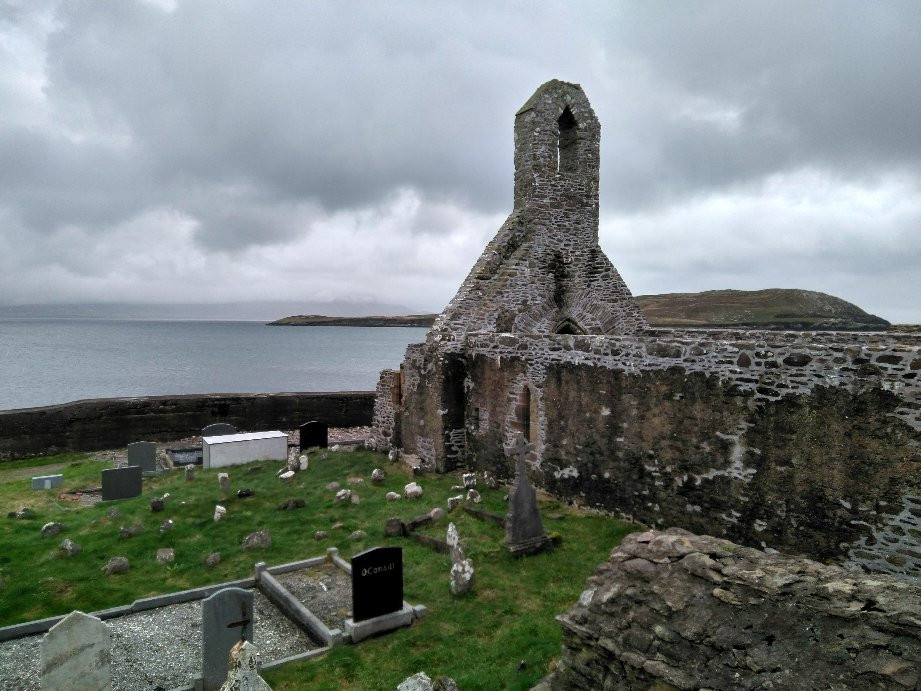 Ballinskelligs Abbey