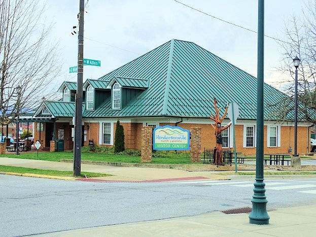 Hendersonville Visitor Center景点图片