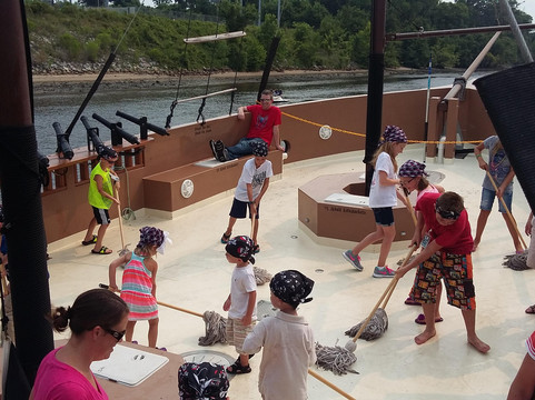 Blackbeard's Pirate Cruise-美特尔海滩必去景点