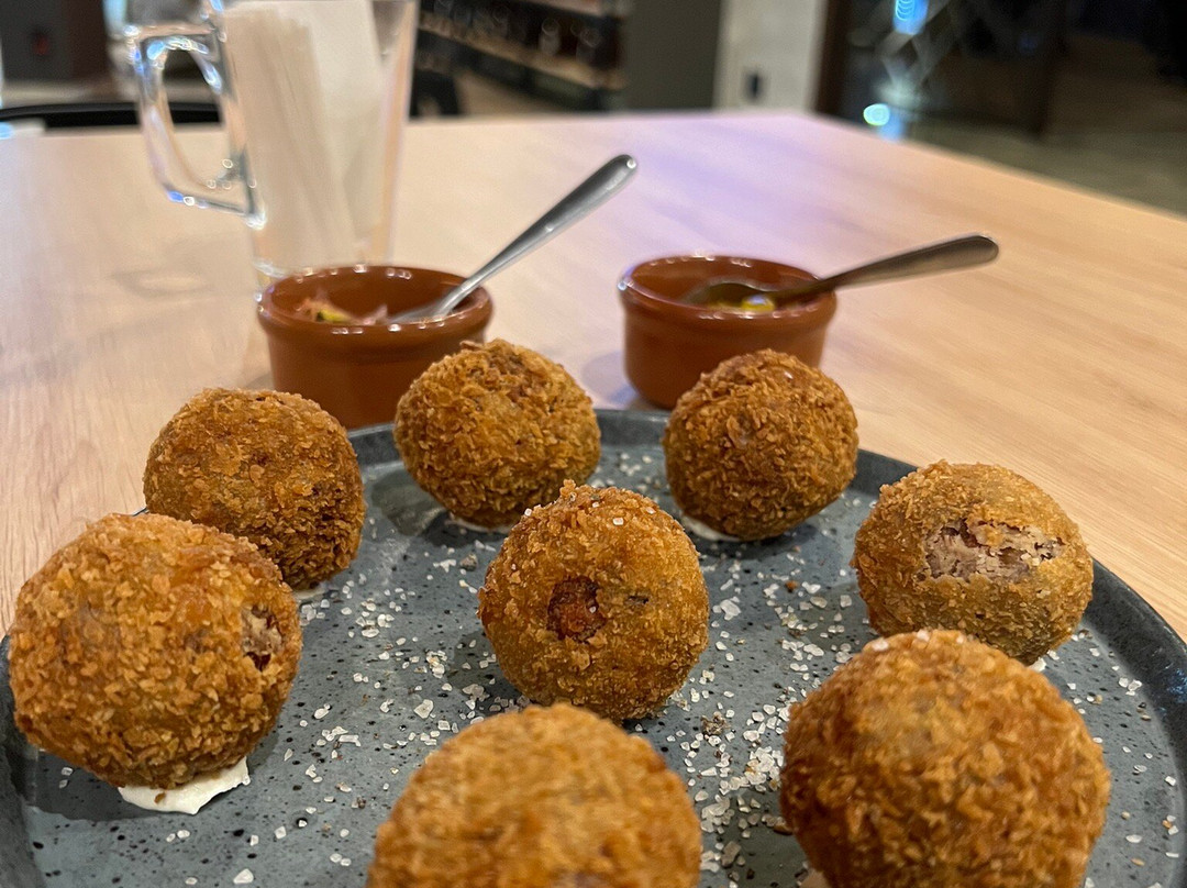 Seo Joaquim Bar & Grill