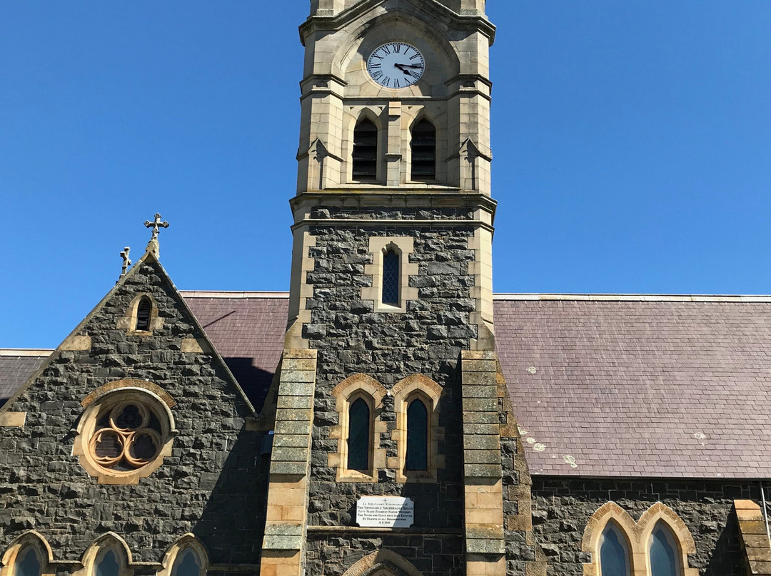 Holy Trinity Catholic Church景点图片