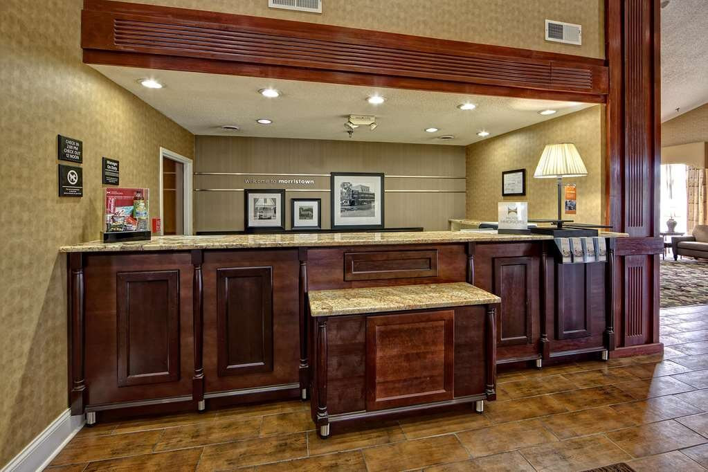 Hampton Inn Morristown主图