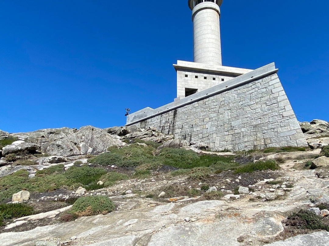 Faro de Punta Nariga景点图片