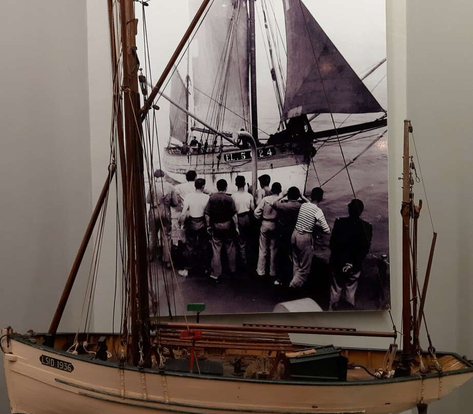 Musée Des Thoniers Etel-Etel必去景点