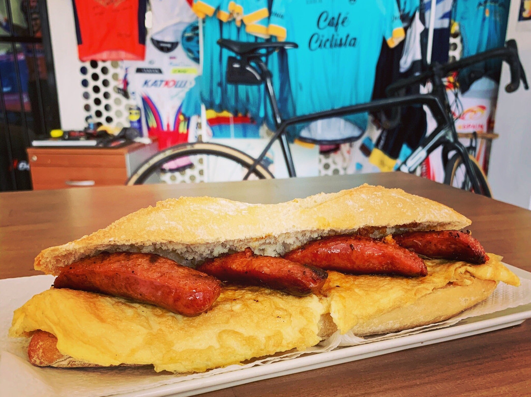 Cafe Ciclista-德尼亚必去景点