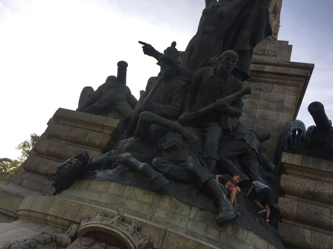 Rotunda da boavista-波尔图必去景点