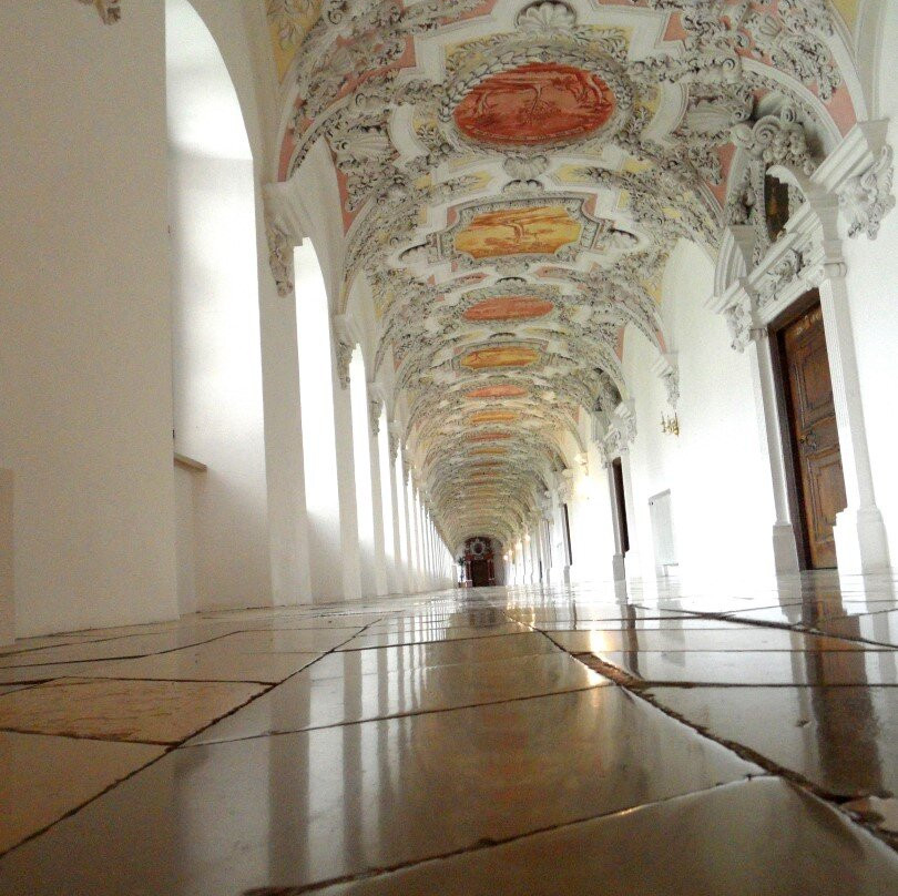 Kloster Wessobrunn (Fuerstentrakt)-Wessobrunn必去景点