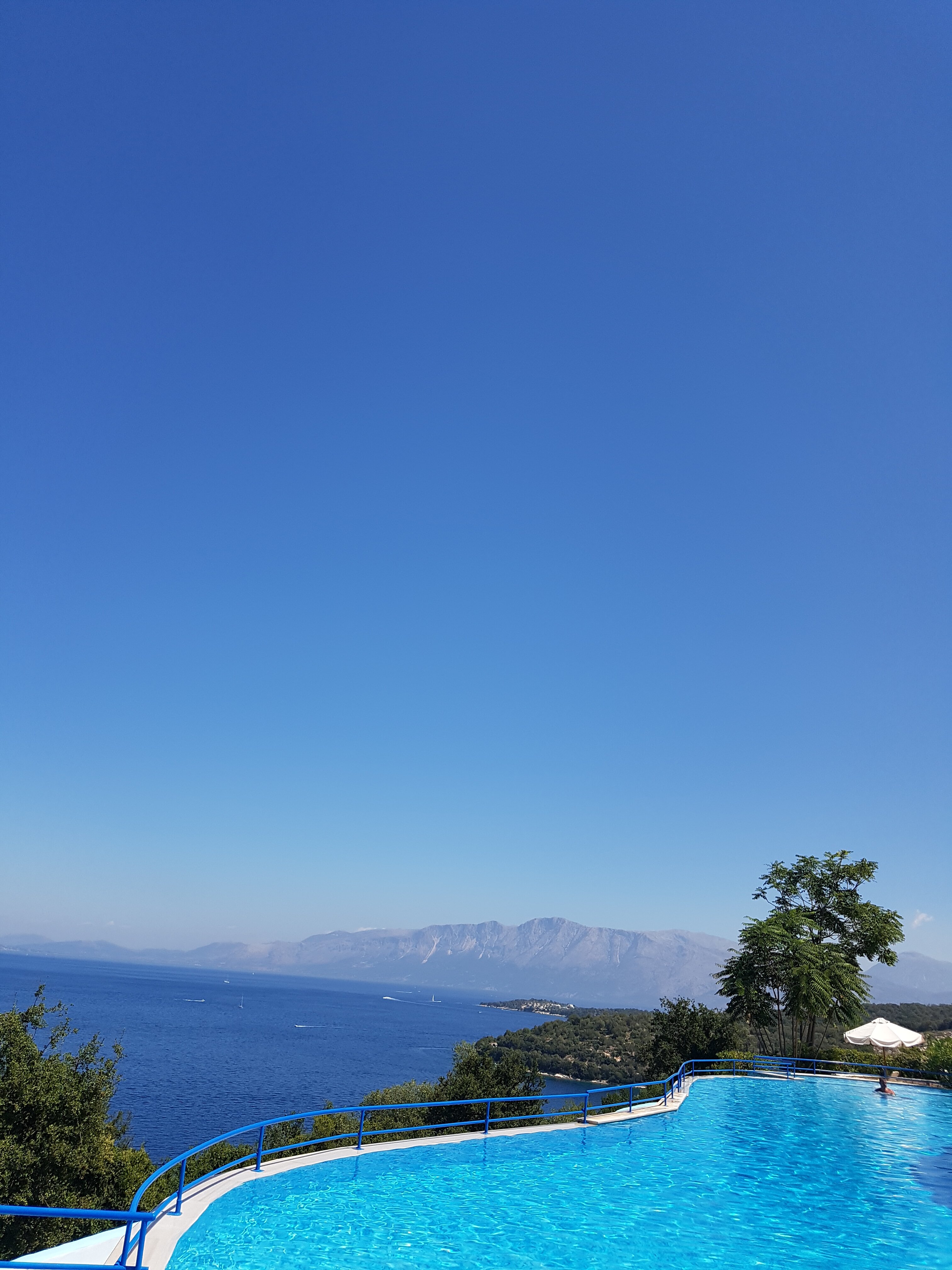 Esperides Resort Hotel-泳池