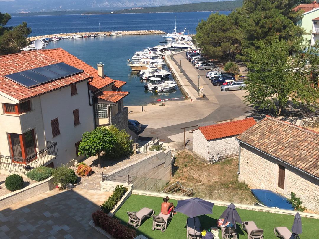 Villa Aria