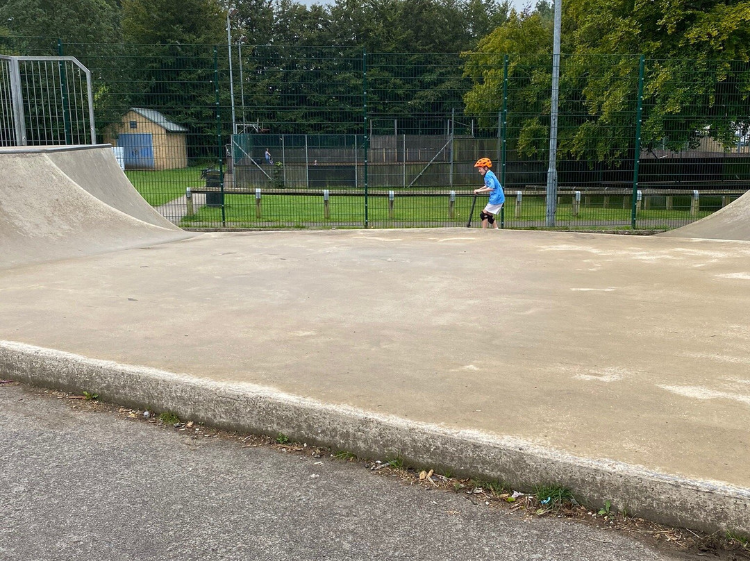 Aireville Park景点图片