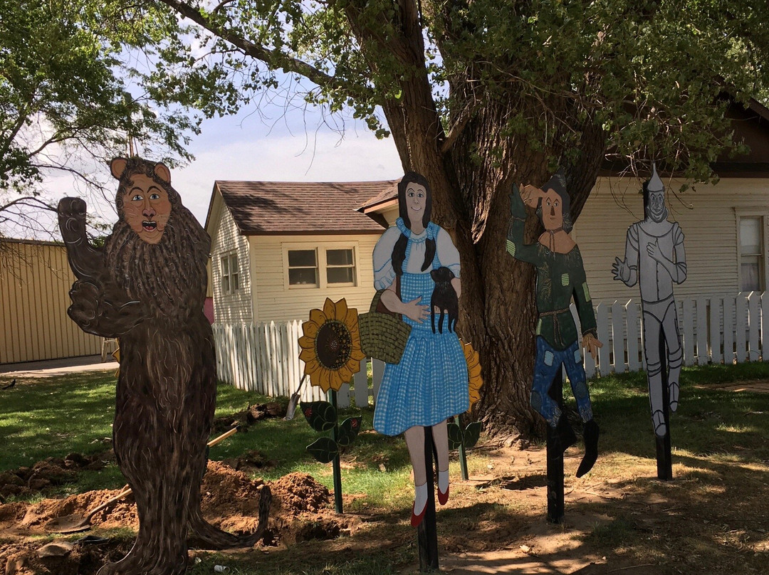 Dorothy's House/Land of Oz景点图片
