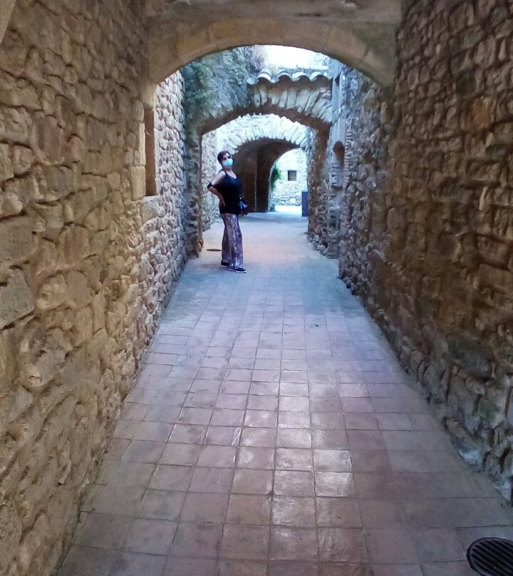 Pueblo Medieval de Monells景点图片
