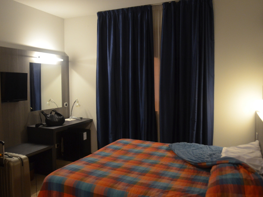 米妮汽车旅馆主图