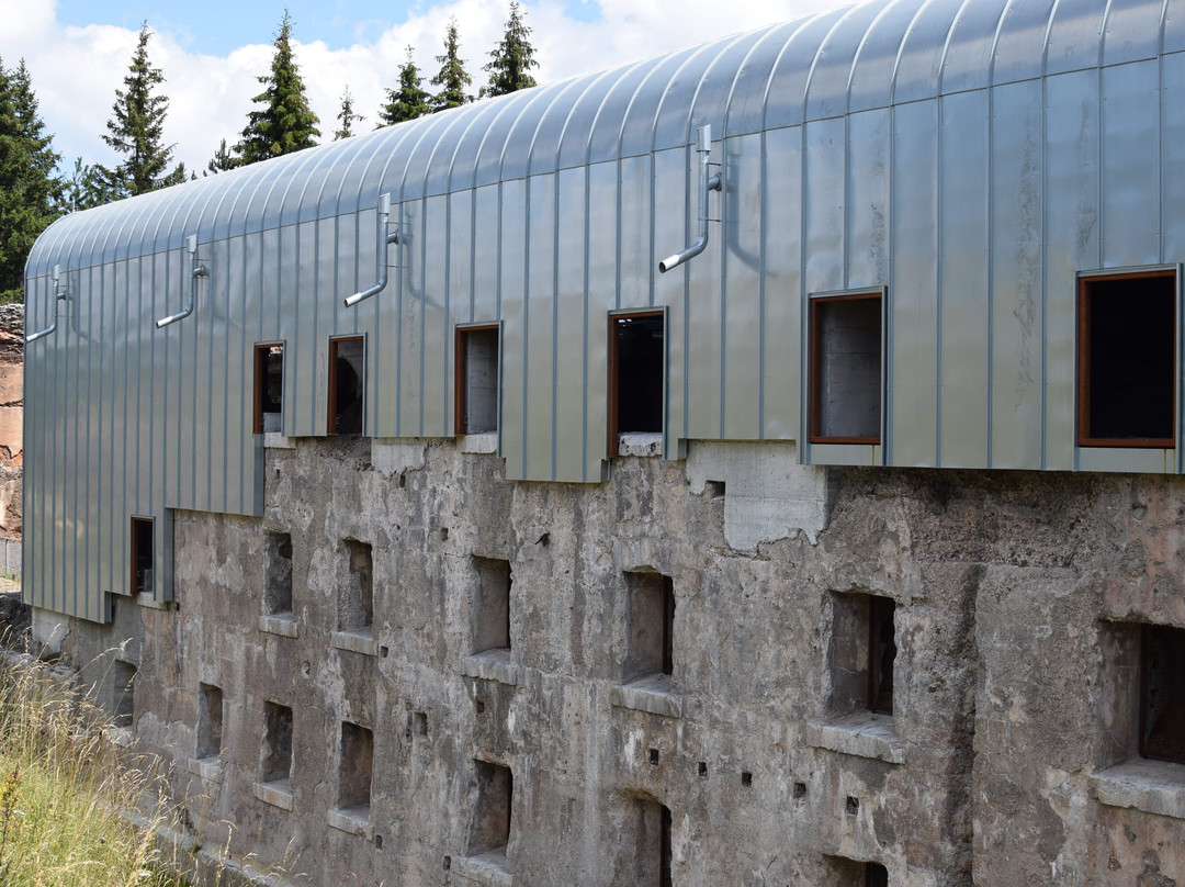 Forte Campo Luserna-Luserna必去景点