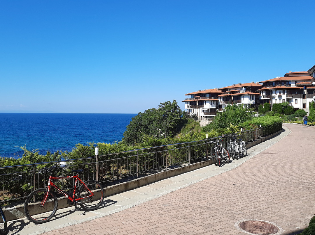 Saint Thomas Holiday Village主图