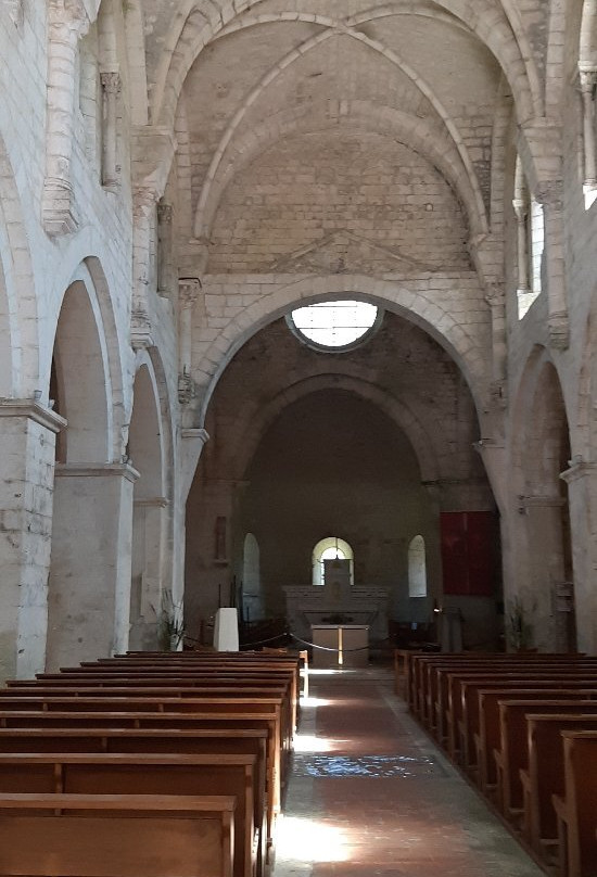 Abbaye de Léoncel-Leoncel必去景点
