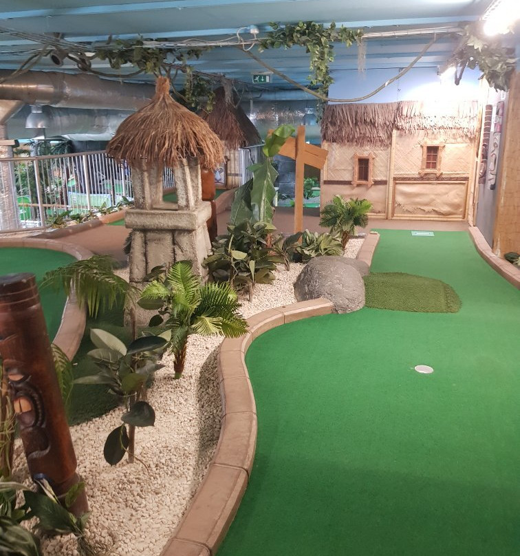 Adventure Island Mini Golf景点图片