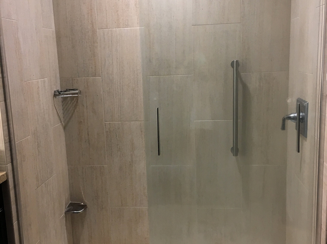 Doubletree By Hilton Lawrenceburg主图