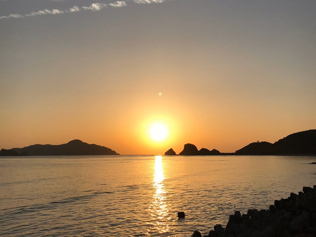 Ama Beach景点图片