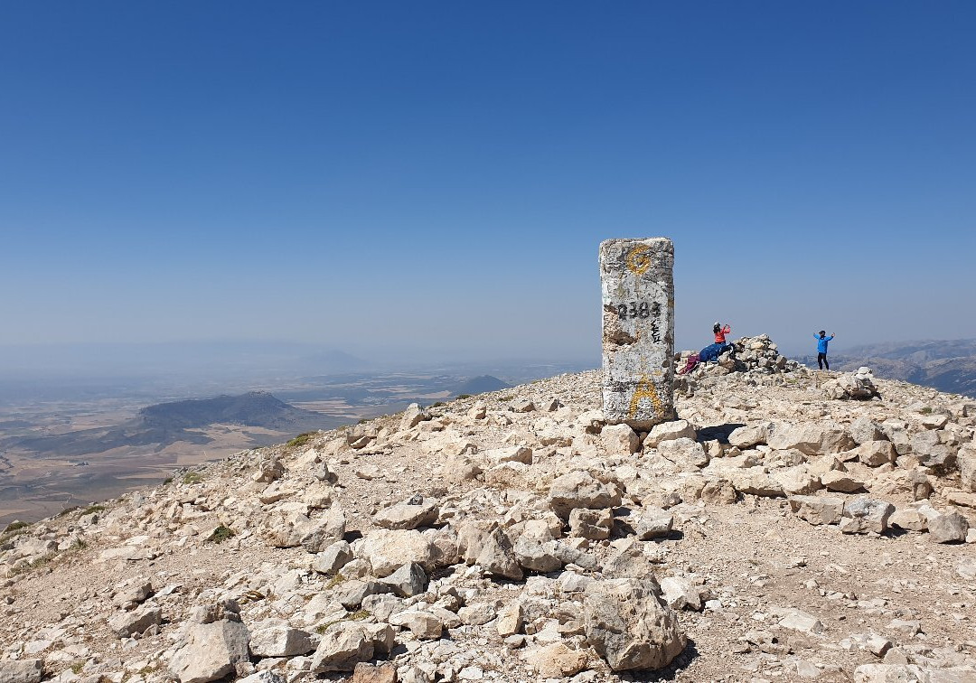Pico De La Sagra景点图片