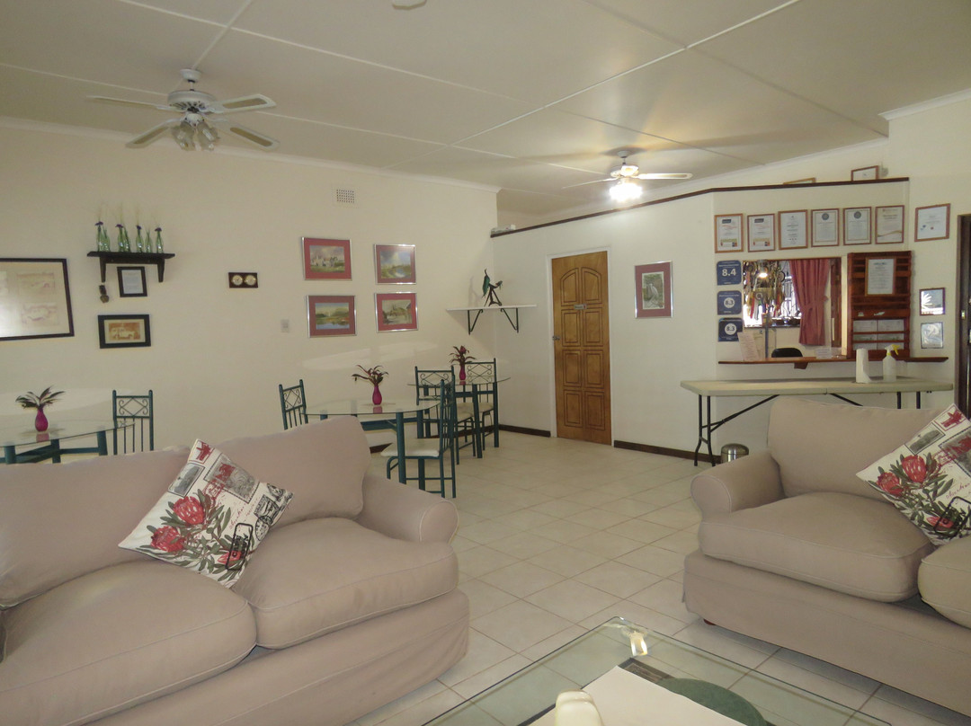 Mdoni House Guest Lodge主图