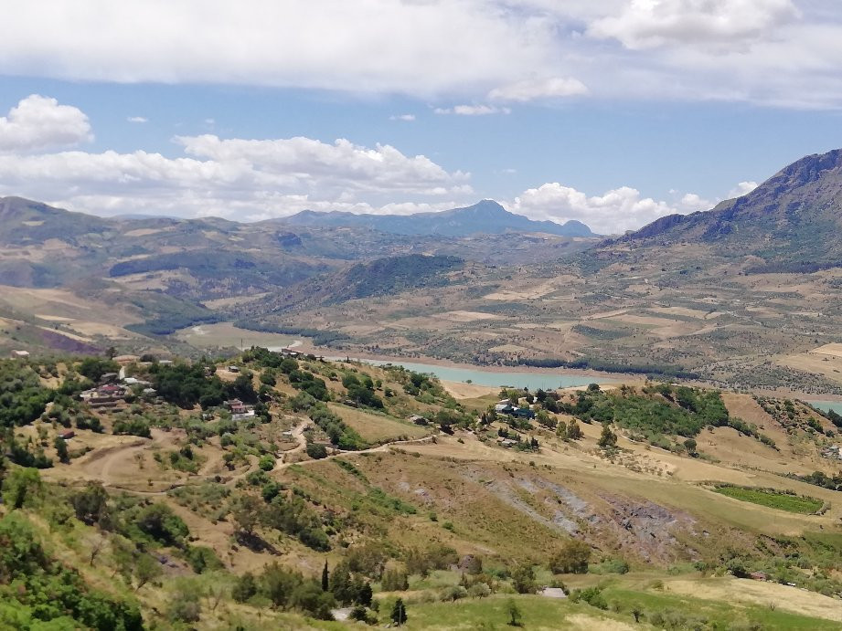 Lago di Caccamo景点图片