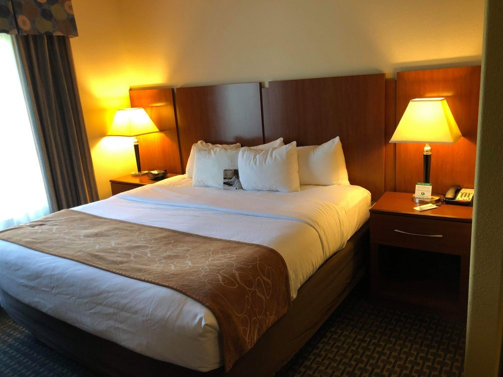 Baymont by Wyndham Pratt主图